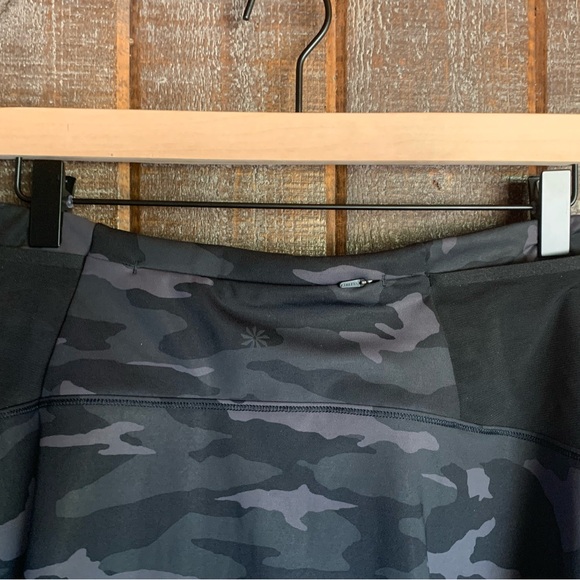 Athleta women’s BUNDLE of 2 skorts pickleball tennis golf size small and size 6 - Picture 7 of 16